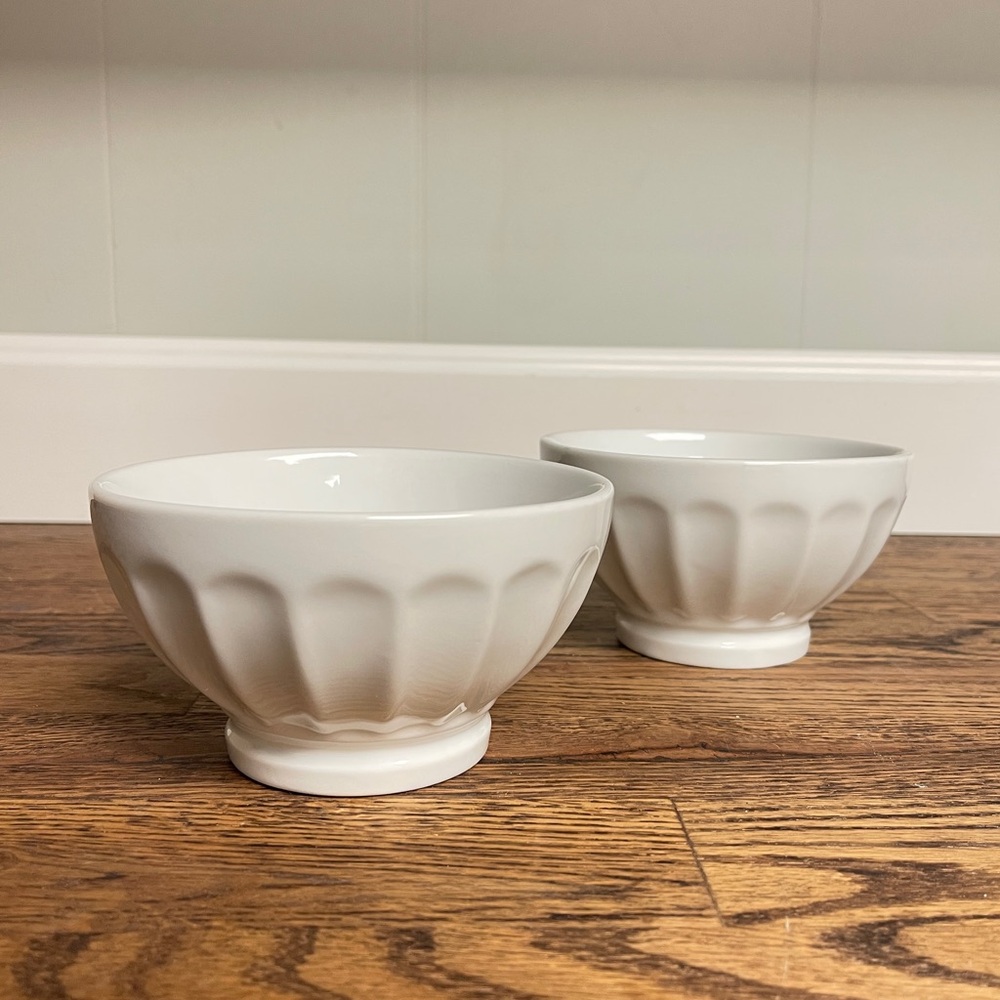 Fitz and Floyd White Porcelain Fluted Bowls